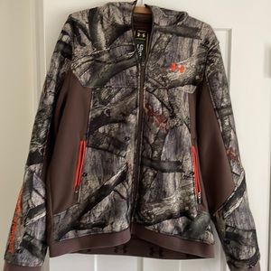 Under Armour camouflage fleece